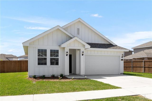 318 San Antonio Loop S, Weslaco, TX 78599