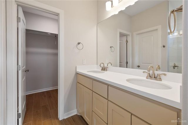 318 San Antonio Loop S, Weslaco, TX 78599