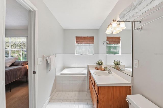 5262 SW 97TH DRIVE, Gainesville, FL 32608