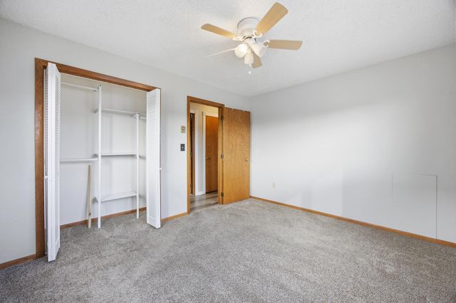 2012 Park Boulevard S B4, Fargo, ND 58103