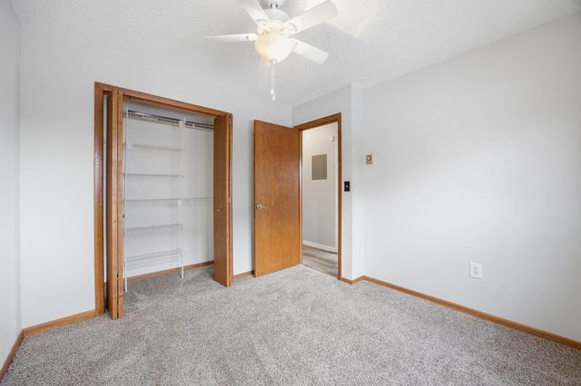 2012 Park Boulevard S B4, Fargo, ND 58103