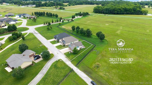 28200 S Hwy 125 70, Afton, OK 74331