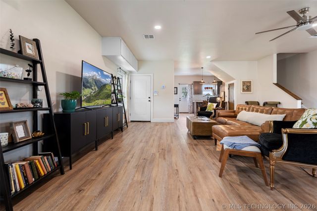 28200 S Hwy 125 70, Afton, OK 74331