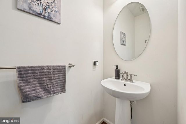 7811 MAPLE RUN CT, Glen Burnie, MD 21060