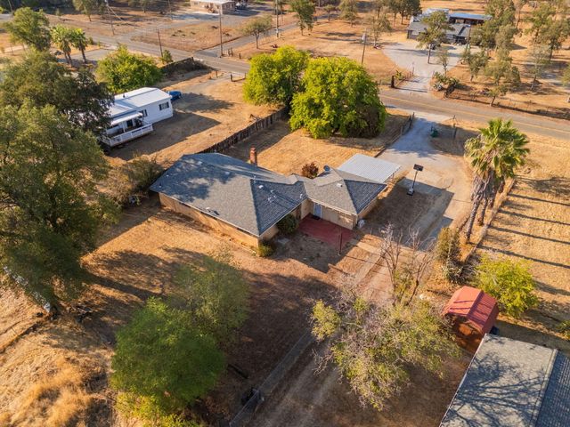 17297 Lassen Avenue, Anderson, CA 96007