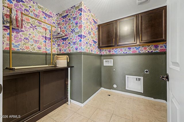 10323 E HAWK Avenue, Mesa, AZ 85212