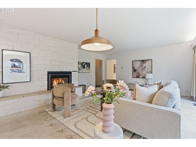 9145 Sw ALPINE Ter, Portland, OR 97225