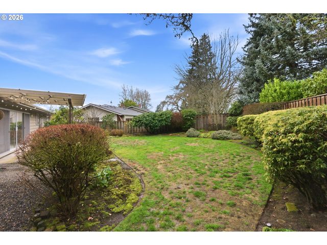 9145 Sw ALPINE Ter, Portland, OR 97225