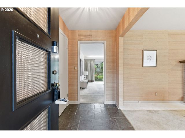 9145 Sw ALPINE Ter, Portland, OR 97225