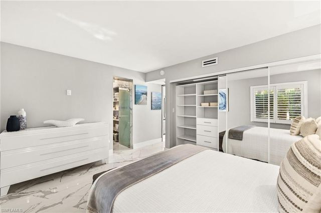 980 7th AVE S # 109, Naples, FL 34102