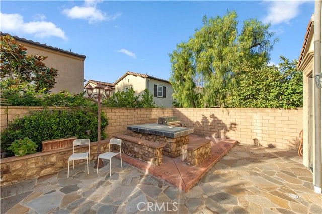 23 Breezes, Irvine, CA 92620