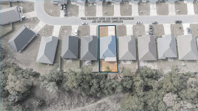 3879 Shady Grove Dr, Pace, FL 32571