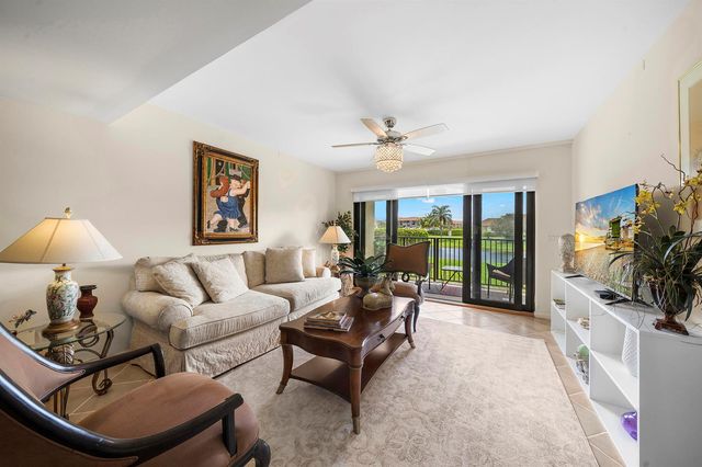601 Seafarer Circle 104, Jupiter, FL 33477
