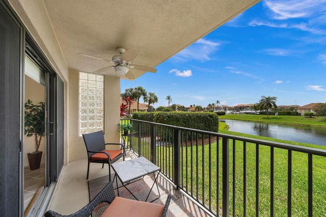 601 Seafarer Circle 104, Jupiter, FL 33477