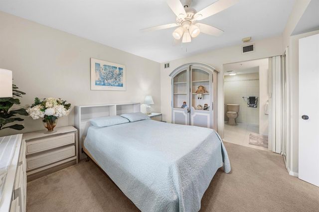 601 Seafarer Circle 104, Jupiter, FL 33477