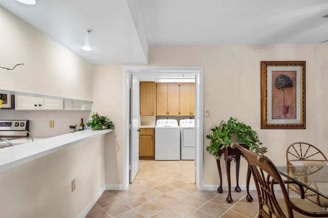 601 Seafarer Circle 104, Jupiter, FL 33477