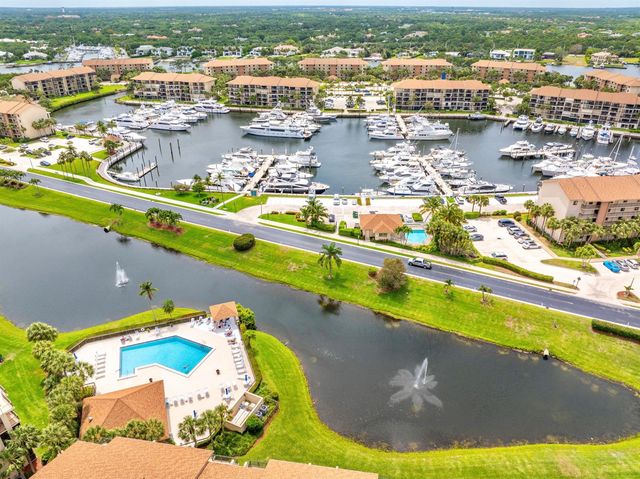 601 Seafarer Circle 104, Jupiter, FL 33477