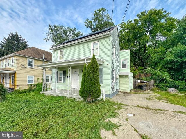 200 S BROAD ST, Penns Grove, NJ 08069