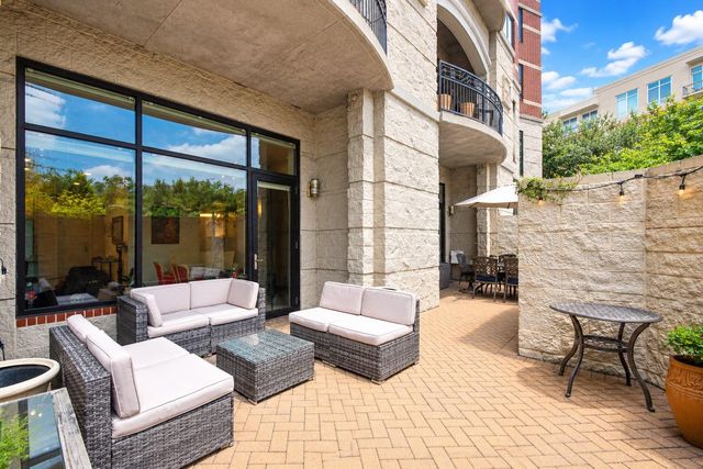 5005 Hidalgo Street 209, Houston, TX 77056