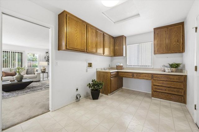 11110 Tanglewood Dr, Auburn, CA 95603