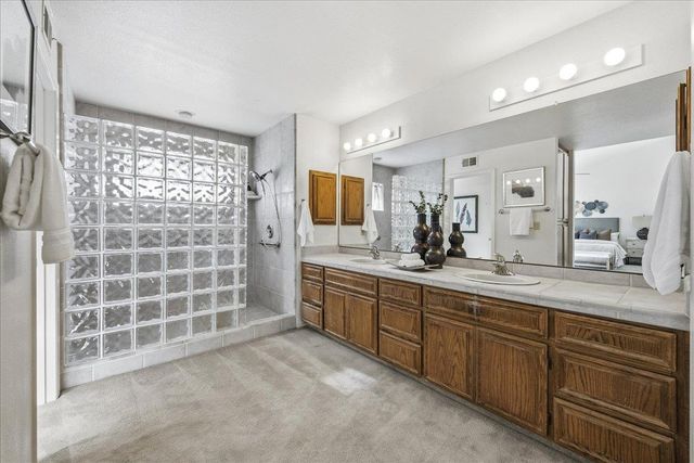 11110 Tanglewood Dr, Auburn, CA 95603