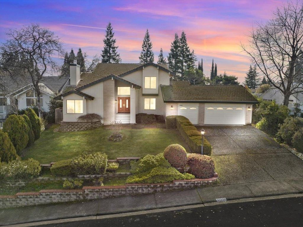 11110 Tanglewood Dr, Auburn, CA 95603
