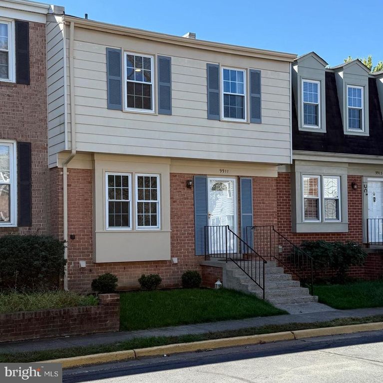 9911 LONGFORD CT, Vienna, VA 22181