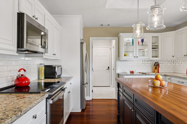 17 Christo Dr, Hilton Head Island, SC 29926