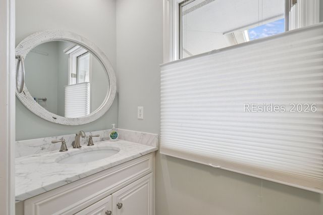 17 Christo Dr, Hilton Head Island, SC 29926
