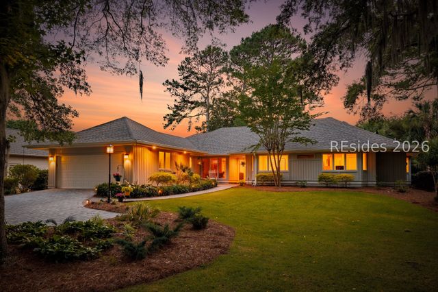 17 Christo Dr, Hilton Head Island, SC 29926