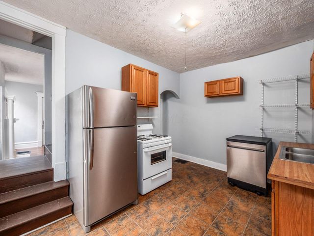 116-118 E Hudson Street, Columbus, OH 43202