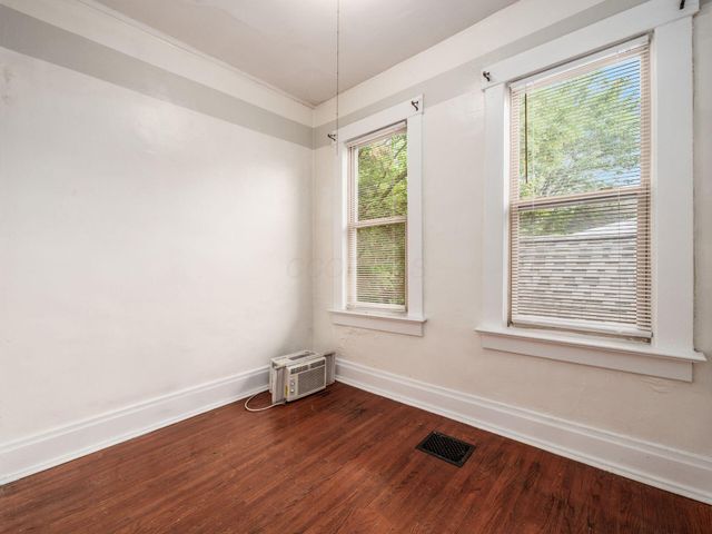 116-118 E Hudson Street, Columbus, OH 43202