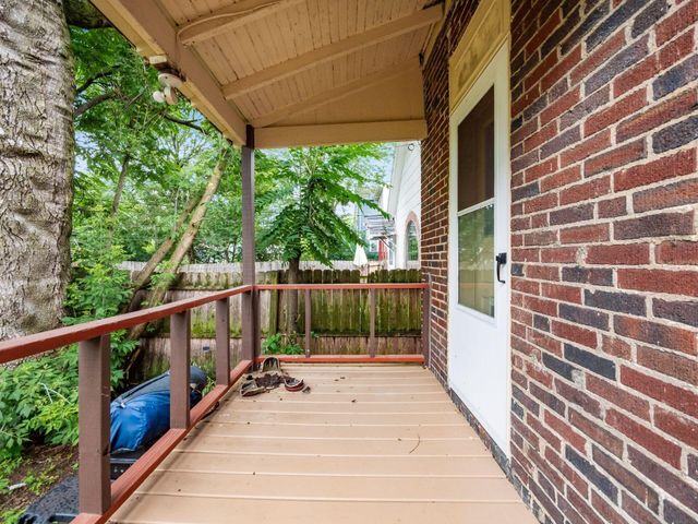 116-118 E Hudson Street, Columbus, OH 43202