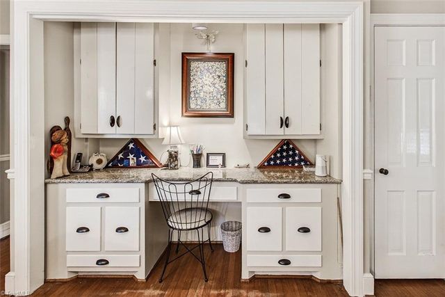 304 S Fayetteville Street, Liberty, NC 27298