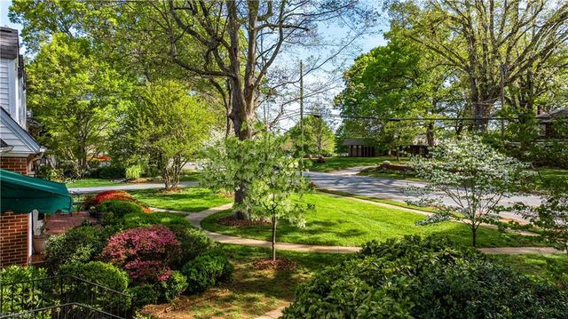 304 S Fayetteville Street, Liberty, NC 27298