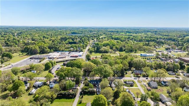 304 S Fayetteville Street, Liberty, NC 27298