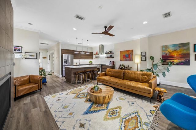 1529 Lawrence Street B, Houston, TX 77008