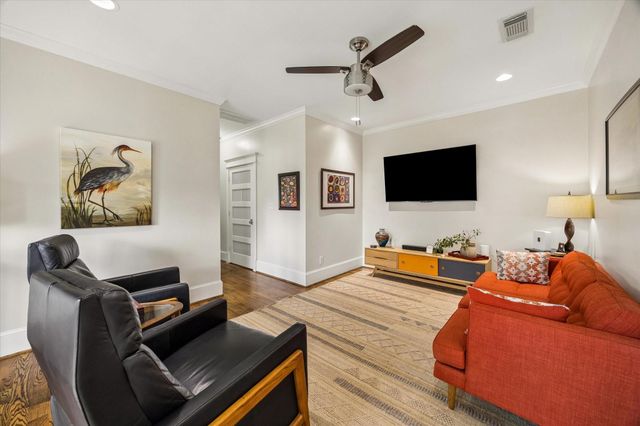 1529 Lawrence Street B, Houston, TX 77008