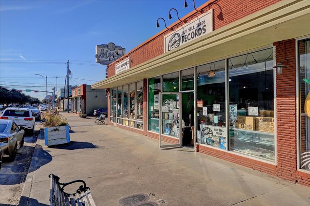 1529 Lawrence Street B, Houston, TX 77008
