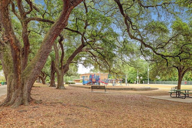 1529 Lawrence Street B, Houston, TX 77008
