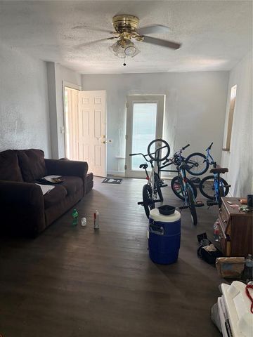 2808 N Lyons Drive, Oklahoma City, OK 73111