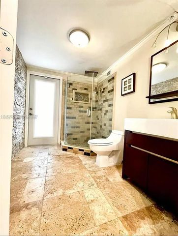 19960 Highland Lakes Boulevard, Miami, FL 33179