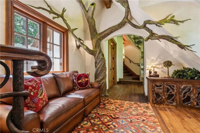 27596 High Knoll, Lake Arrowhead, CA 92352