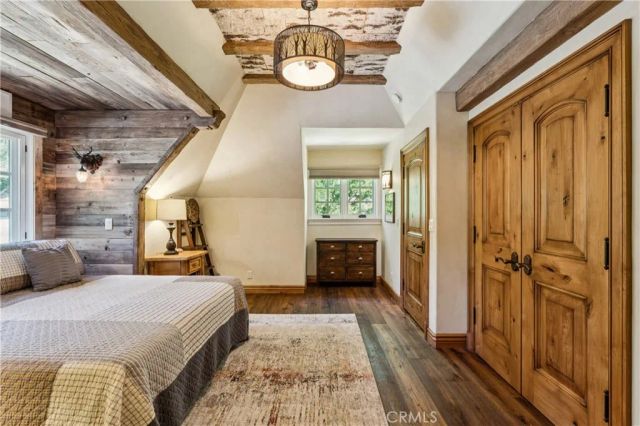 27596 High Knoll, Lake Arrowhead, CA 92352