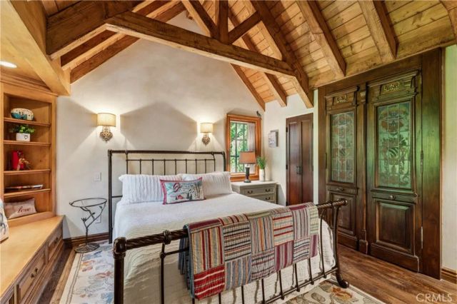 27596 High Knoll, Lake Arrowhead, CA 92352