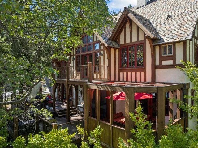 27596 High Knoll, Lake Arrowhead, CA 92352