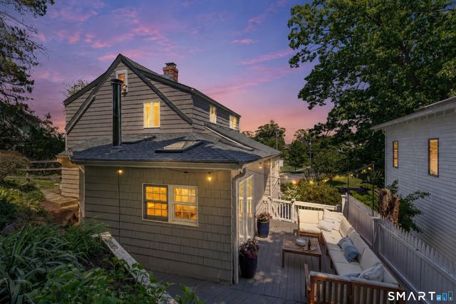 118 Shorefront Park, Norwalk, CT 06854