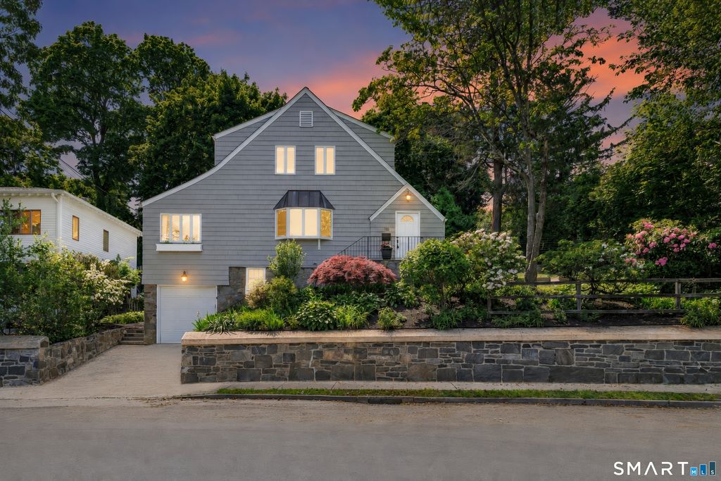 118 Shorefront Park, Norwalk, CT 06854