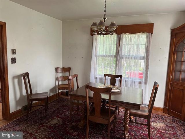 FRANK, Kingsville, MD 21087