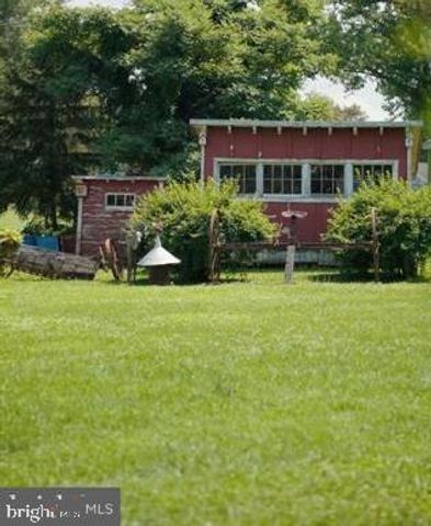 FRANK, Kingsville, MD 21087